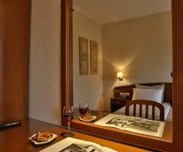 Xenios Dias Boutique Hotel 3*